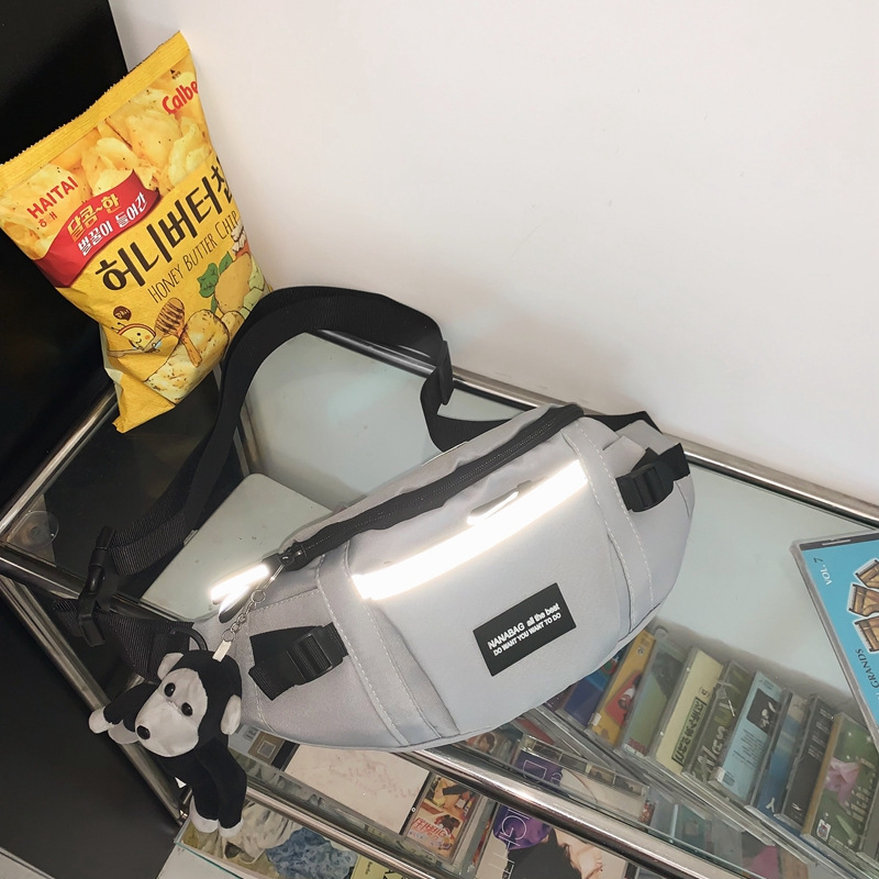 Τσάντα crossbody για άνδρες, μινιμαλιστικός αστικός στυλ, Oxford ύφασμα, κλείσιμο με φερμουάρ, θήκες για κινητό και έγγραφα, εσωτερική τσέπη.