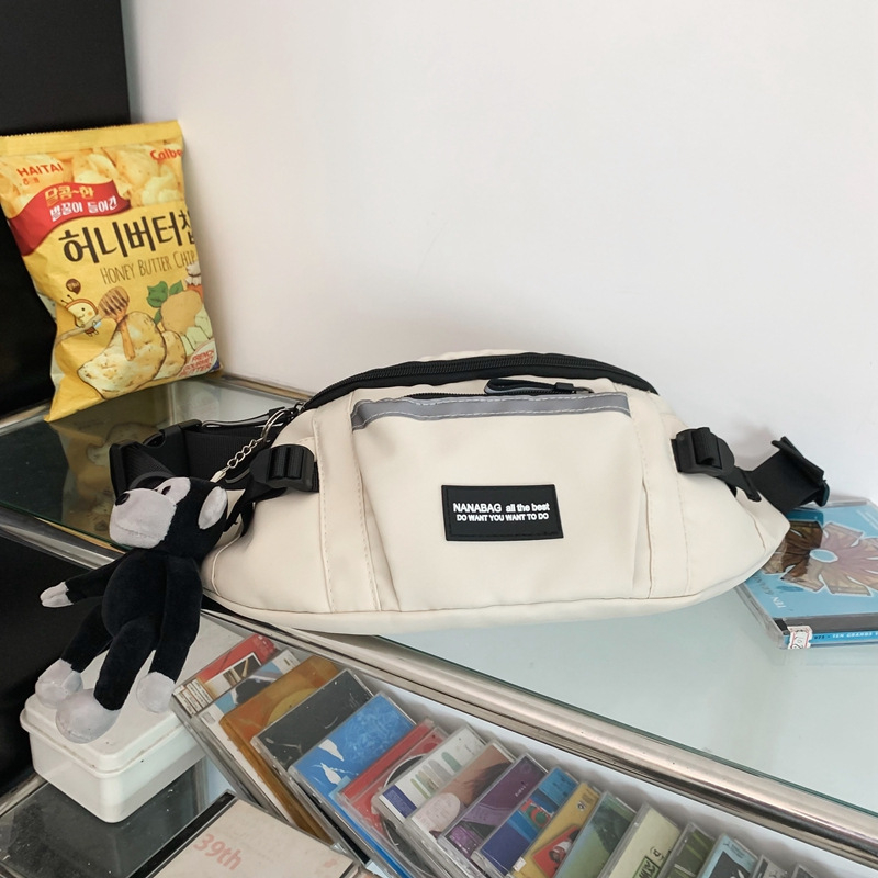 Τσάντα crossbody για άνδρες, μινιμαλιστικός αστικός στυλ, Oxford ύφασμα, κλείσιμο με φερμουάρ, θήκες για κινητό και έγγραφα, εσωτερική τσέπη.