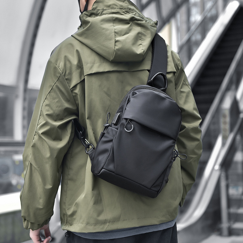 Muška crossbody torba, urbani minimalistički stil, Oxford platno, vodootporna, prozračna, poliester podstava, jednobojna, pogodna za poslovna putovanja