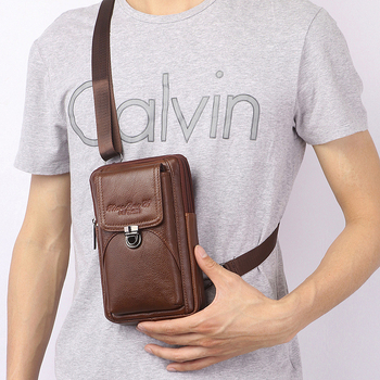 Muška kožna crossbody torba, multifunkcionalna, model 9428, zatvarač, džep za telefon i ID, dimenzije 21x13x6 cm