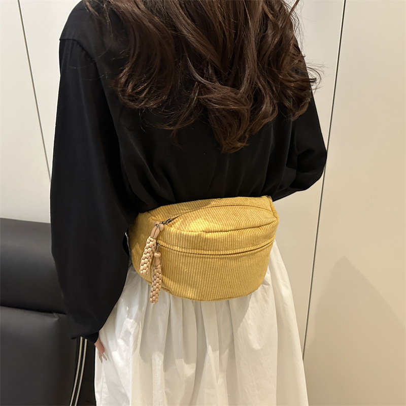 Corduroy τσαντάκι μέσης για κινητό, αστικό στυλ, με εσωτερική τσέπη τύπου patch και κλείσιμο με φερμουάρ — Άνοιξη 2025