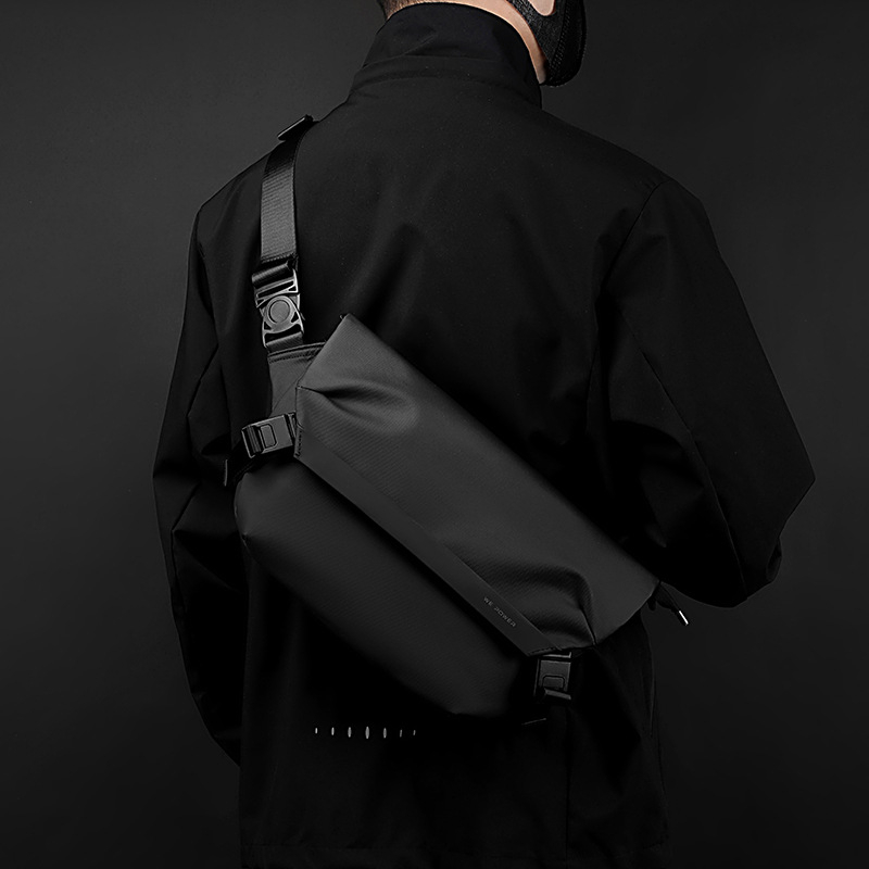 Muška torbica za prsa – ulični stil, najlonska crossbody torba s funkcijom smanjenja opterećenja, podstava od poliestera (Zima 2024)