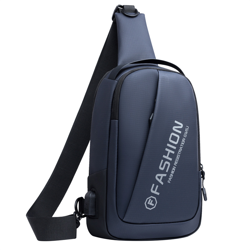 Muška kožna Chest Bag s USB punjenjem, uličnog stila, vodootporna i otporna na habanje, uzorak s slovima, podstava od poliestera
