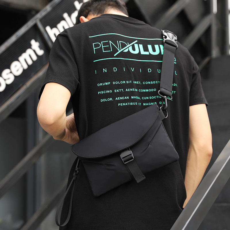 Muška crossbody torba u korejskom stilu, najlon, smanjenje opterećenja, model 1942, kompatibilna s 8-inčnim prijenosnikom