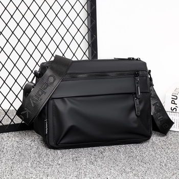 Muška nylon crossbody torba, vodootporna, poslovni stil putovanja, podstava poliester, proljeće 2025