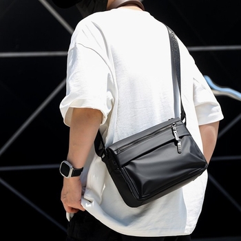 Muška nylon crossbody torba, vodootporna, poslovni stil putovanja, podstava poliester, proljeće 2025
