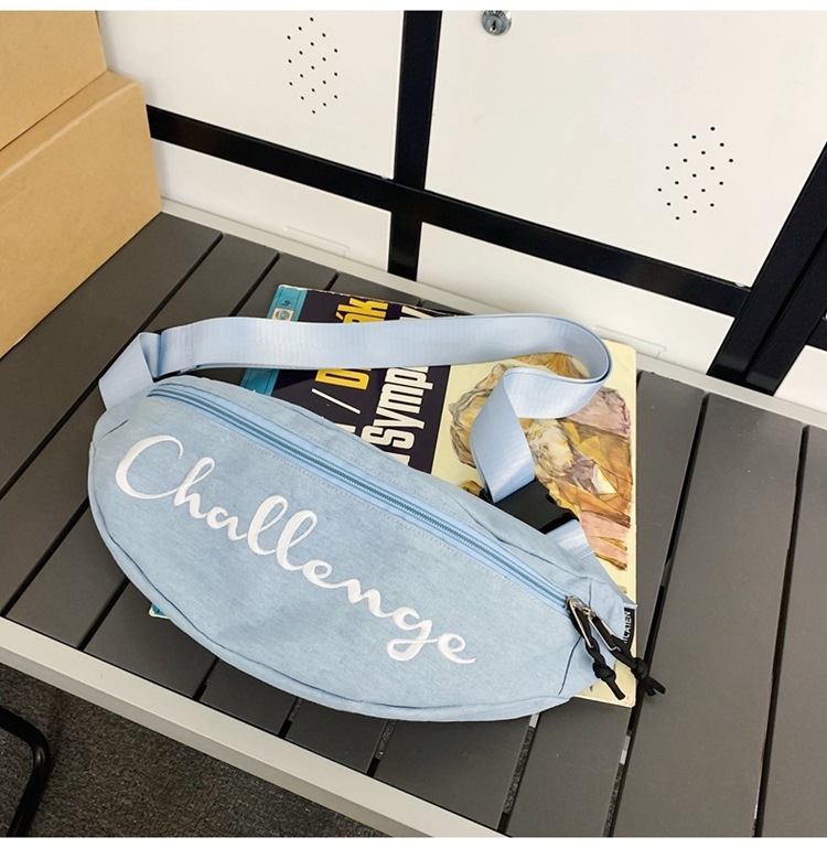 Τσάντα χιαστί για το στήθος – Νάιλον, επένδυση πολυεστέρα, κλείσιμο με φερμουάρ, κρυφή θήκη με φερμουάρ, εξωτερικά 3D δομή