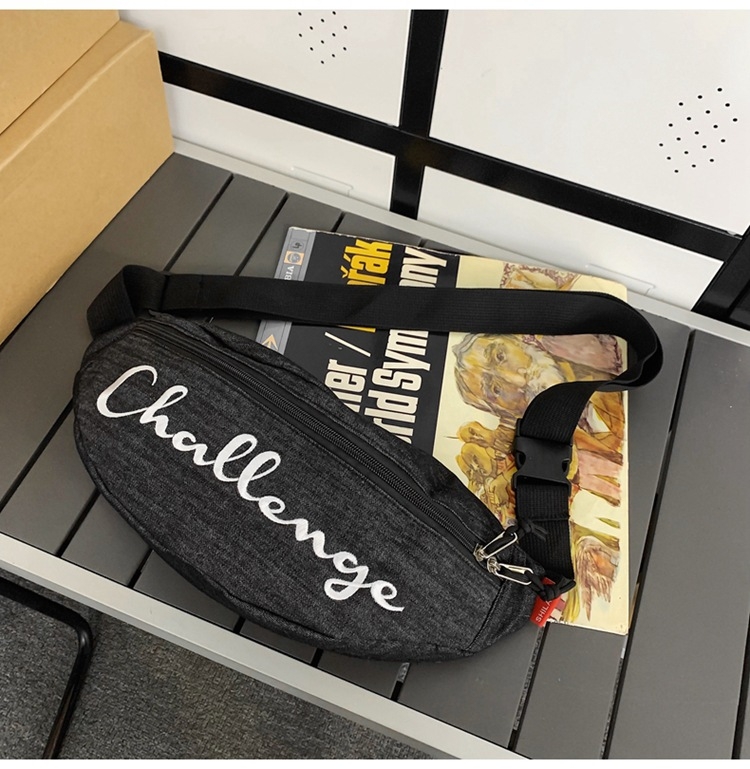 Τσάντα χιαστί για το στήθος – Νάιλον, επένδυση πολυεστέρα, κλείσιμο με φερμουάρ, κρυφή θήκη με φερμουάρ, εξωτερικά 3D δομή