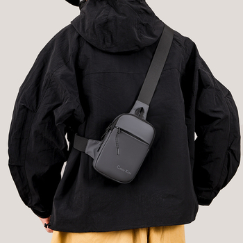Muška crossbody torba – Najlon, ležerni putnički stil, jednobojna, podstava od poliester