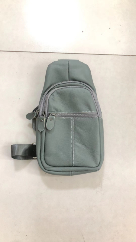 Férfi bőr chest bag – városi egyszerű stílus, lélegző, valódi bőr, egyszínű dizájn, DROIKANGROO