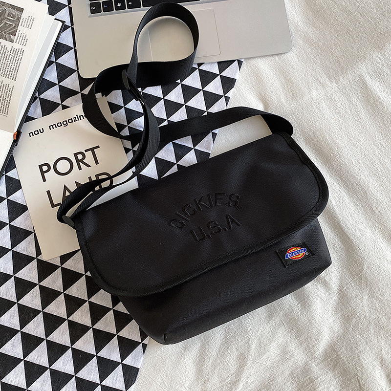 Muška crossbody torba u uličnom stilu, najlon, vodootporna, s natpisom, podstava poliester