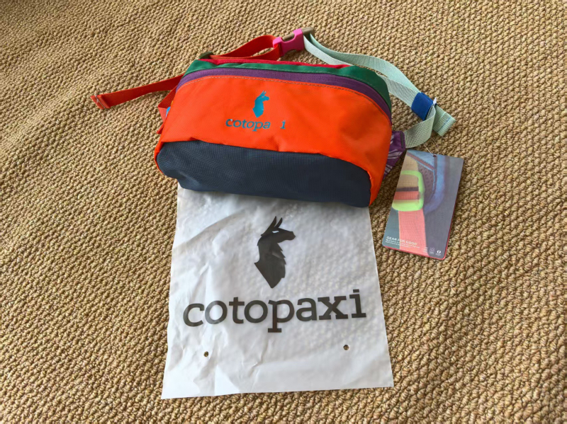 Geantă de piept pentru bărbați din nylon, 3L capacitate, respirabilă, ultra-ușoară și cu capacitate de extindere