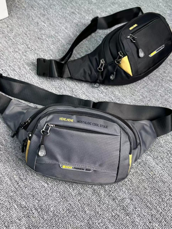 Muška pojasna torba, ultralako najlonsko, prugasti uzorak, podstava od poliestera, gradski stil