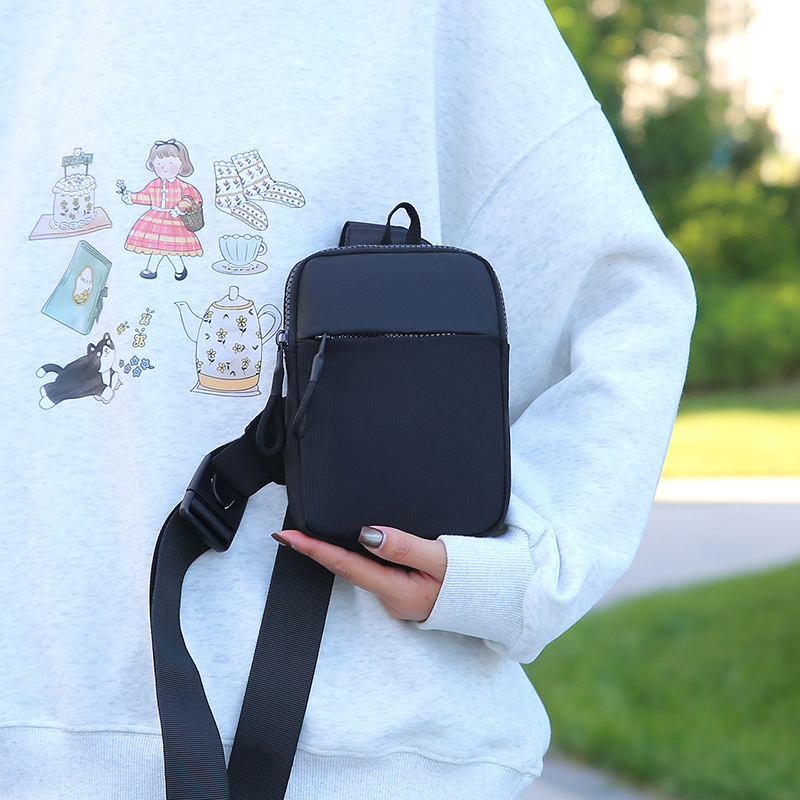 Geantă de piept pentru bărbați, pentru relaxare și călătorii – Nylon, rezistentă la uzură, stil urban minimalist