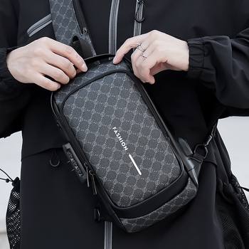 Muška anti-kradna torba za prsa s zaključavanjem na šifru, karirani uzorak, PU materijal, otporna, višenamjenska crossbody torba