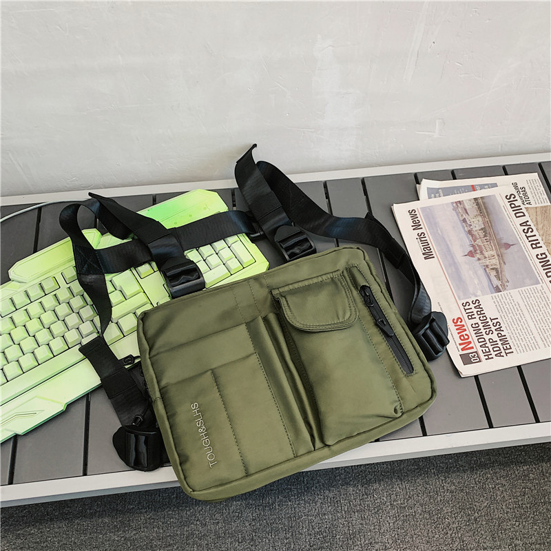 Muška grudna torba u uličnoj modi (Materijal: Nylon; Funkcija: Vodootporna; Značka: HAOSHUAI; Model: 135)