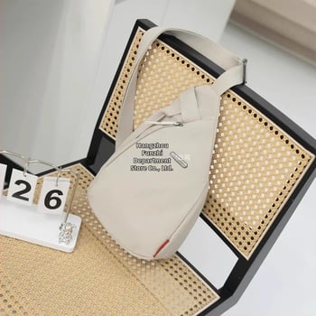 Geantă de piept pentru bărbați din nylon, stil proaspăt și plăcut, model monocrom, pentru călătorii de relaxare