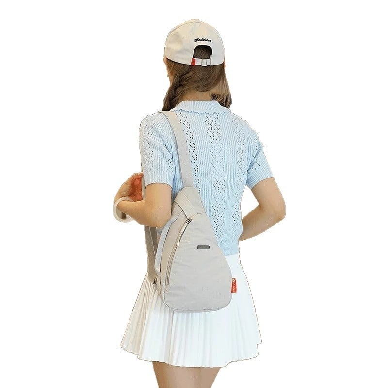 Geantă de piept pentru bărbați din nylon, stil proaspăt și plăcut, model monocrom, pentru călătorii de relaxare