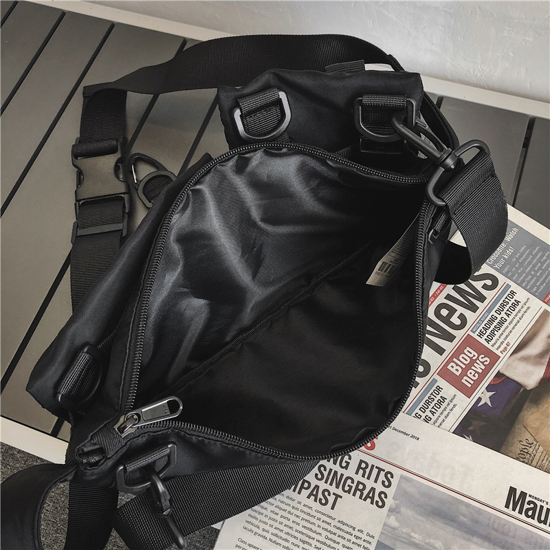 Muška chest bag, prozračan dizajn, najlon tijelo, poliester podstava, branda heymister