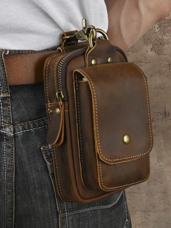 Férfi övtáska valódi bőrből, első réteg marhabőrből, kopásálló kivitel, egyszínű dizájn, bélése bőr