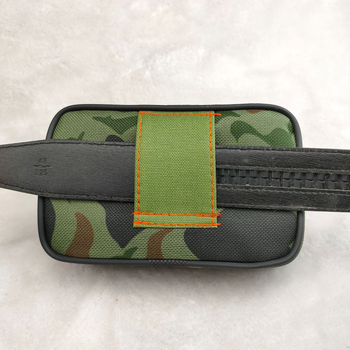 Geantă de talie pentru bărbați din Oxford cu fermoar, buzunar pentru telefon și buzunar pentru ID, design anti-furt, model geometric, formă orizontală pătrată