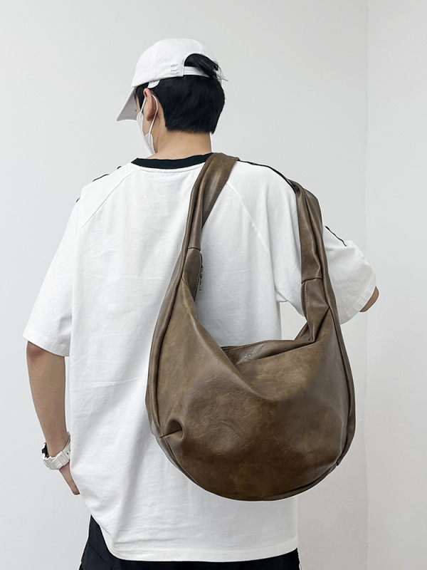 Muška crossbody torba uličnog stila, PU materijal, vodootporna, podstava od poliestera-pamuka, jednobojna