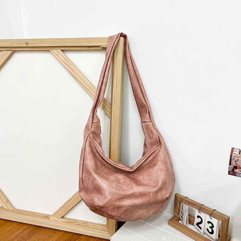 Muška crossbody torba uličnog stila, PU materijal, vodootporna, podstava od poliestera-pamuka, jednobojna