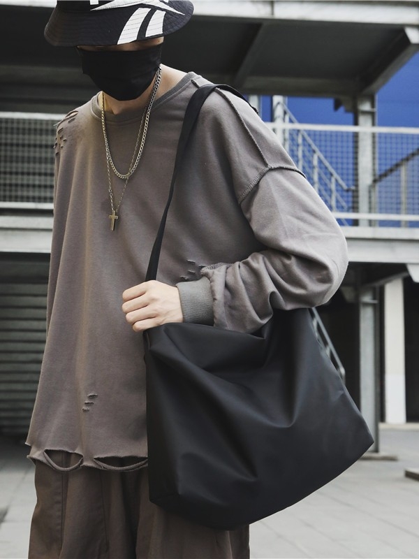 Filwhite muška crossbody torba za putovanje, Oxford tkanina, izuzetno lagana, otporna na habanje, proširiva