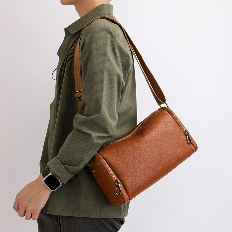 Muška kožna crossbody torba — gradska jednostavnost, koža prvog sloja teleće kože, prozračna i spremna za pohranu, podstava od poliestera