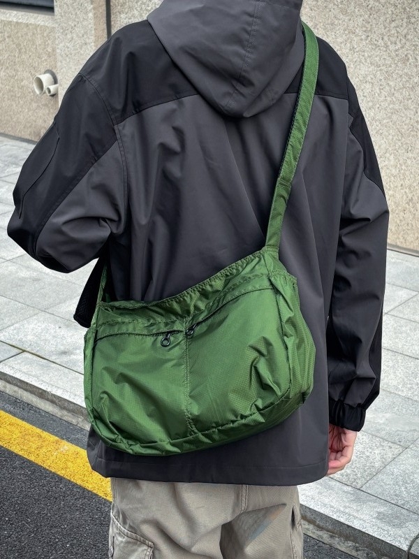 Férfi válltáska – nylon, poliészter bélés, KAMUANG Márka, egyszínű minta, ultrakönnyű