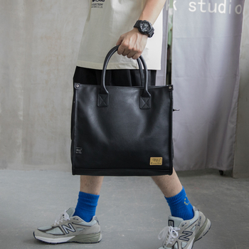 PU bőrből készült férfi messenger táska, vízszintes négyzet alakú, cipzáras záródás, kompatibilis 16 hüvelykes laptophoz, belső zsebek