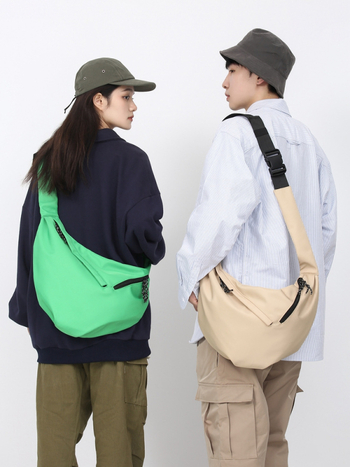 Muška crossbody torba od najlona, uličnog stila, prozračna i ultralagana, zaštita od krađe, podstava od poliestera