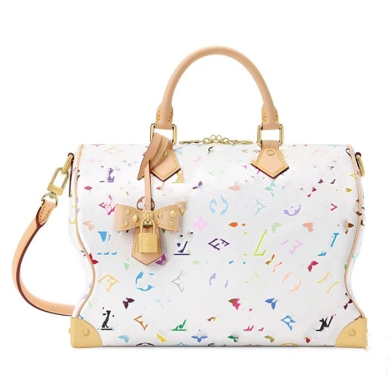 Boston Pillow taška z pravej kože – unisex, objem 20–35 L, nepremokavá a antibakteriálna, podšívka z plátna