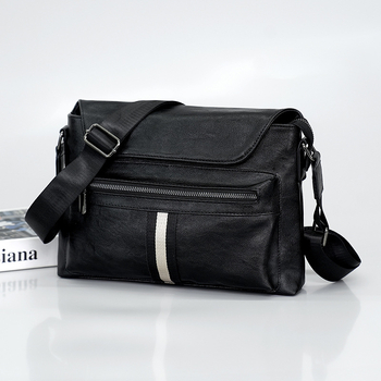 Muška crossbody torba, PU materijal, unisex stil, podstava poliester, pogodna za rekreacijska putovanja
