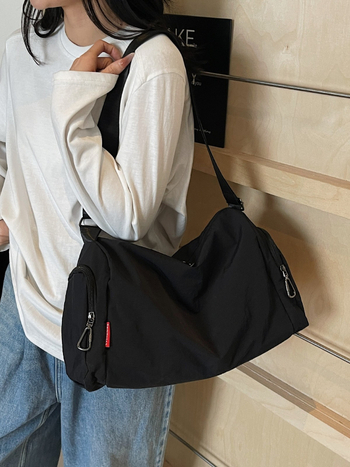 Fitness torba s odjeljkom za suhe/mokro, kapacitet 20-35L, platno, unisex, lagana i prijenosna