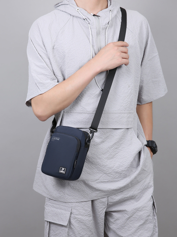 Férfiak számára keresztpántos telefon-táska több rekesszel, ultra könnyű, vízálló, lélegző, Oxford anyag, tavasz 2025