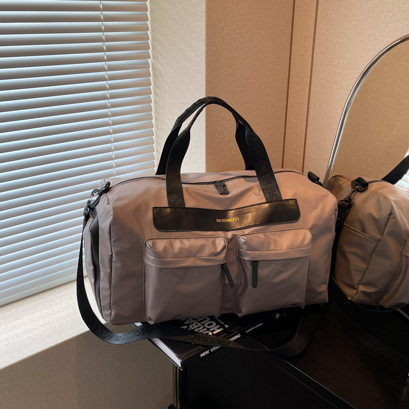 Unisex torba za rame za sport i putovanja, kapacitet 20–35L, poliester, prozračna, vodootporna, proširiva kapaciteta