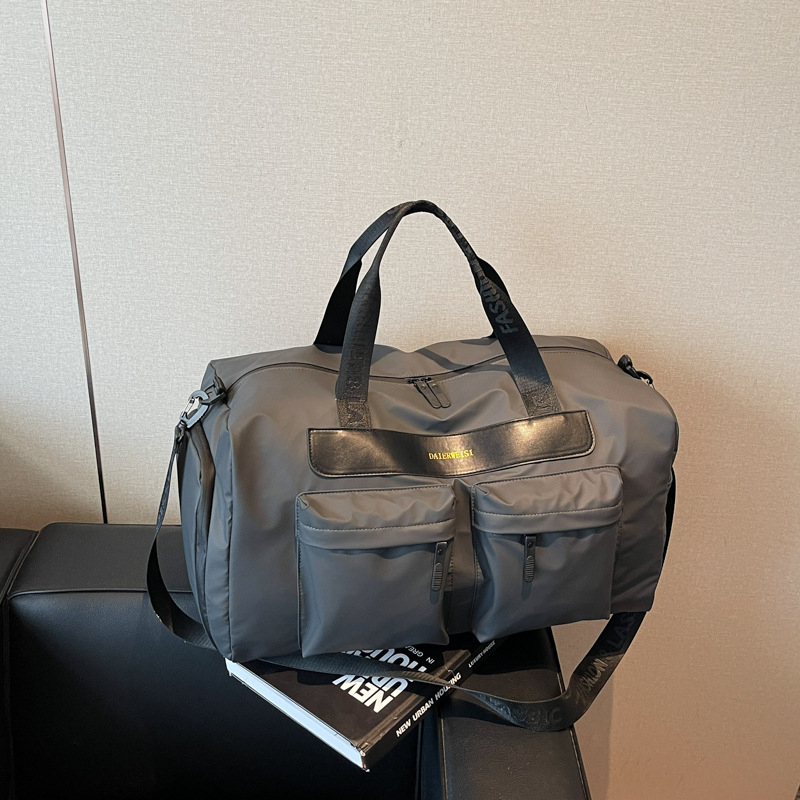 Unisex torba za rame za sport i putovanja, kapacitet 20–35L, poliester, prozračna, vodootporna, proširiva kapaciteta