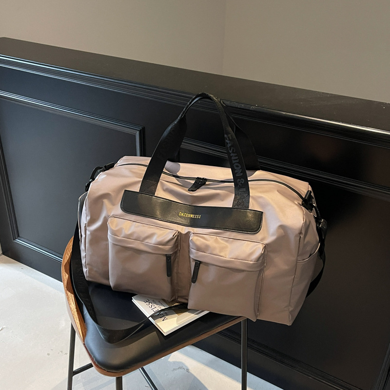 Unisex torba za rame za sport i putovanja, kapacitet 20–35L, poliester, prozračna, vodootporna, proširiva kapaciteta
