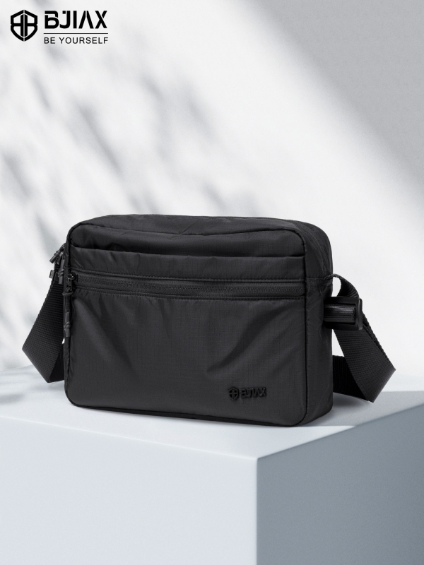 Bogasi muška crossbody torba, Najlon, vodootporna, ultralagana, proširiva kapaciteta, poslovni stil