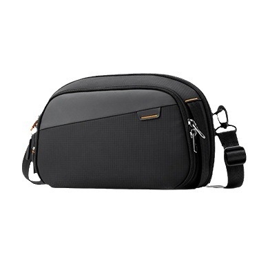Muška crossbody torba u gradskom minimalističkom stilu, od poliester materijala, prozračna, vodootporna, izuzetno lagana, proširiva