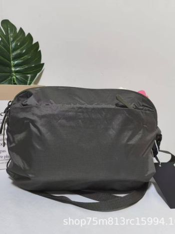 Muška crossbody torba za putovanja, najlon, prozračna, ultra lagana, otporna na habanje, podstava od najlona