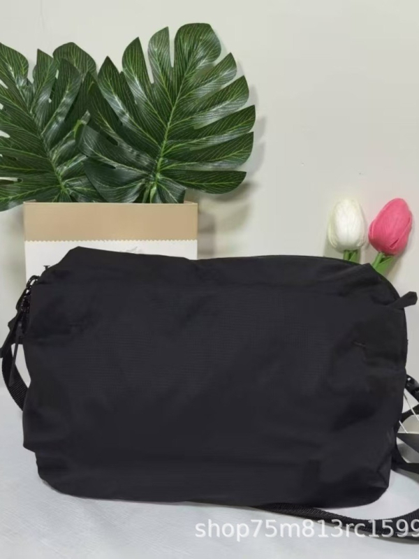 Muška crossbody torba za putovanja, najlon, prozračna, ultra lagana, otporna na habanje, podstava od najlona