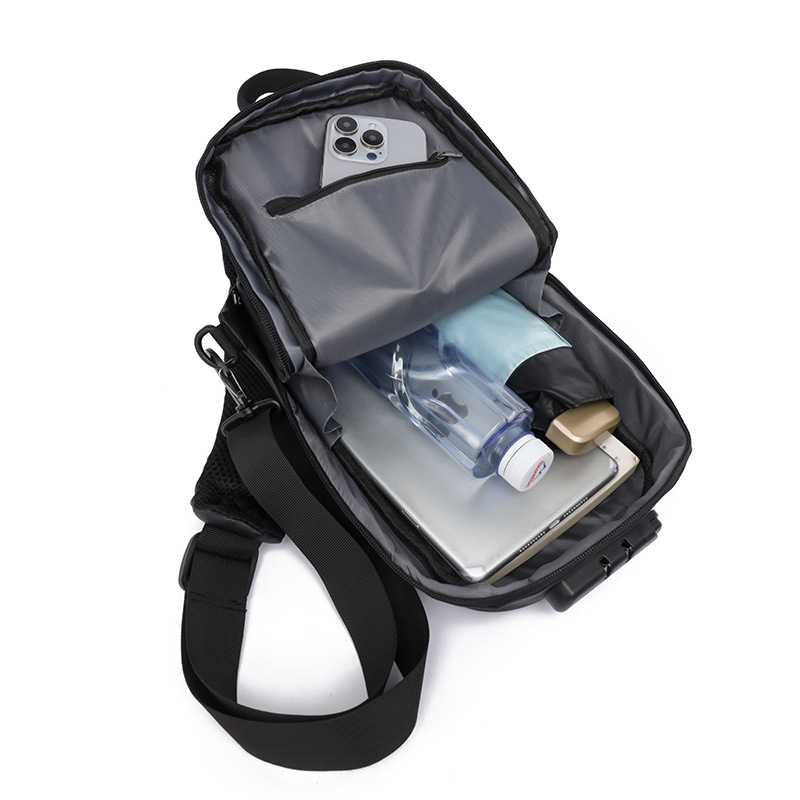 Muška crossbody torba - PU materijal, USB sučelje, vodootporna, protiv krađe, urban stil