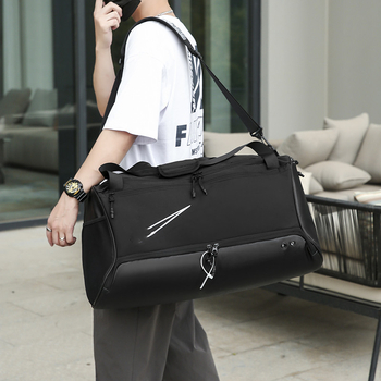 Utazó hátizsák 20–35 L kapacitással, száraz-nedves elválasztás, külön cipőrekesz, légáteresztő, könnyű Oxford anyagból