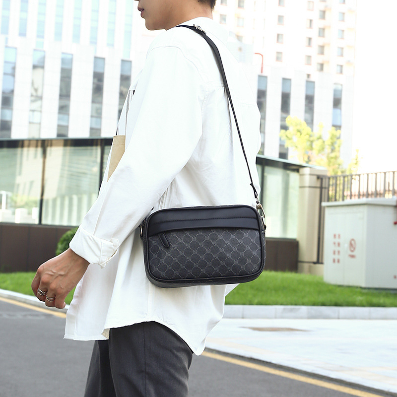 Muška crossbody torba od PU, karirani uzorak, poliesterova podstava, otporna na habanje, gradski minimalistički stil