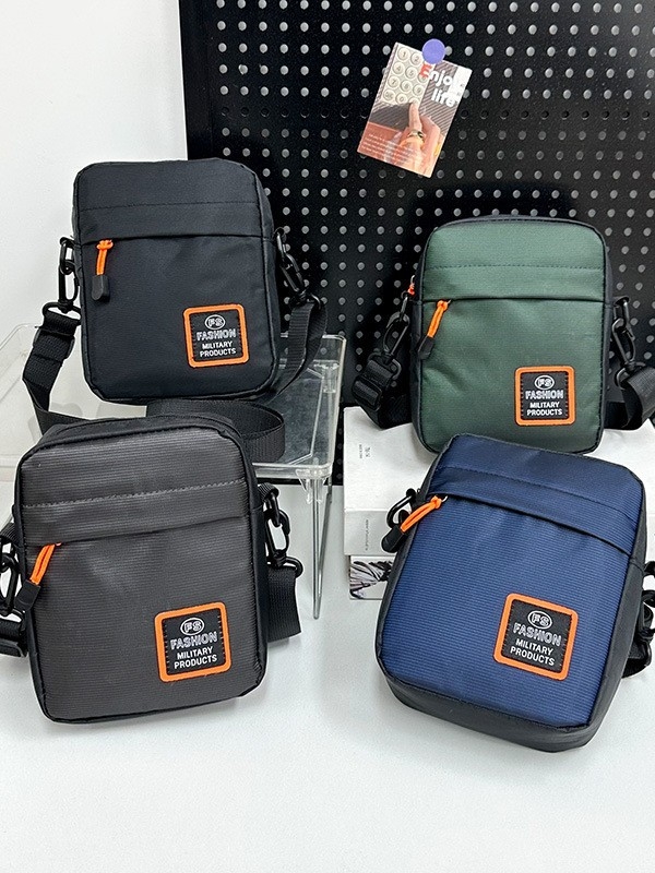 Muška torba za rame — retro stil, najlon, jednobojna, lagana, podstava od poliester
