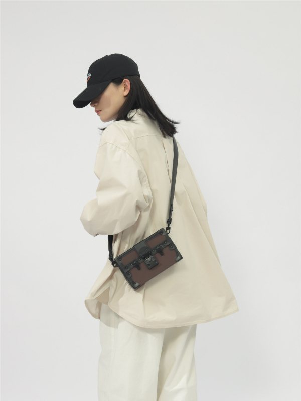 Muška crossbody torba Bamiro — PU materijal, Street Trend stil, Otporna na trošenje i Smanjenje opterećenja, Za svakodnevnu upotrebu