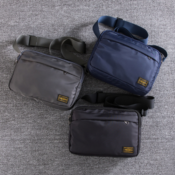 Muška crossbody torba u ulicnom stilu, Oxford plat materijal, jednobojna podstava od poliestera, pogodna za slobodno vrijeme i putovanja, ljeto 2024 izdanje