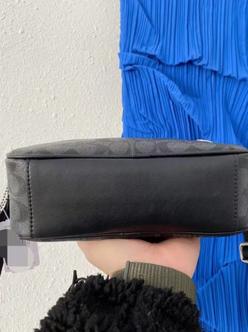 Geantă de cameră Graham pentru bărbați - model geometric, material PVC, impermeabilă, ultra-ușoară, rezistentă la uzură